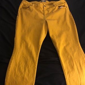 Old Navy Rockstar Jeans
